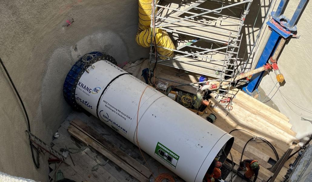 Bild 6: Ausfahrvorgang Vortriebsmaschine aus der Startbaugrube